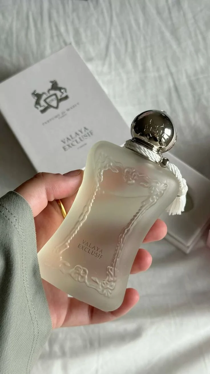 02f44d68ce20fec8d89e4388412d9f6b (1) Valaya Parfums de Marly pour femme 75ml (Copie) – Image 1